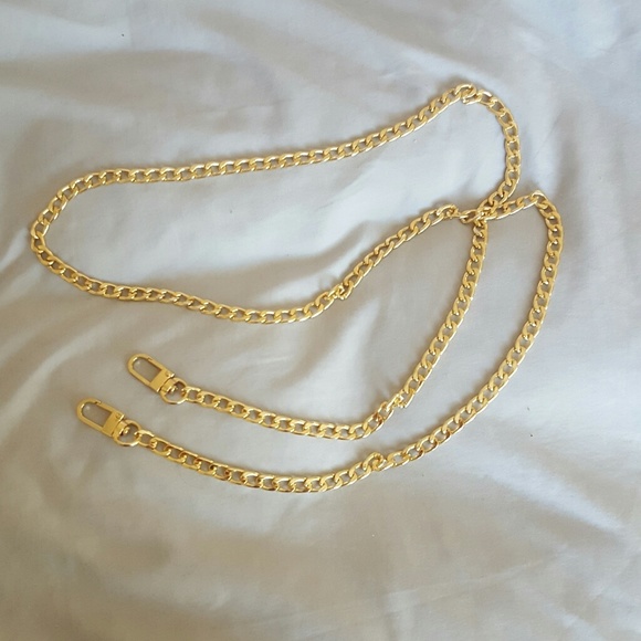 louis vuitton crossbody with chain strap